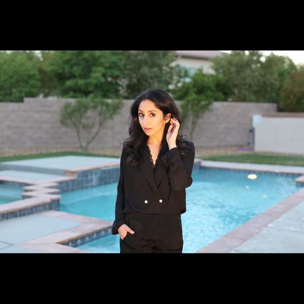 Meet your Posher, Sameera